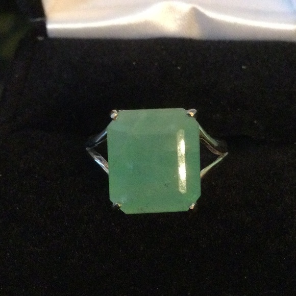 Awesome Genuine Natural Emerald Ring - Picture 2 of 12